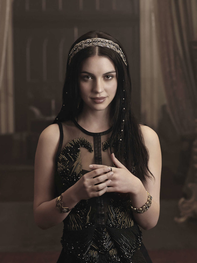 Аделаида Кейн: промо-фотографии из сериала «Царство»: adelaide-kane-reign-promoshoot-04_Starbeat.ru
