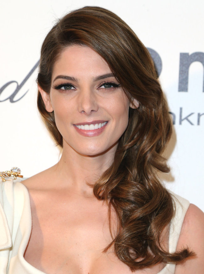 Эшли Грин на вечере Элтона Джона «AIDS Foundation Academy Awards»: ashley-greene-2014-elton-john-aids-foundation-academy-awards-party--07_Starbeat.ru