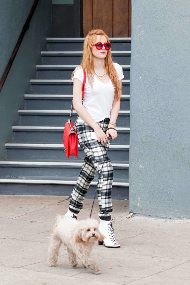 Белла Торн снимается для фотосессии в Лос-Анджелесе: bella-thorne-photos-2014-photoshoot-in-la--09_Starbeat.ru