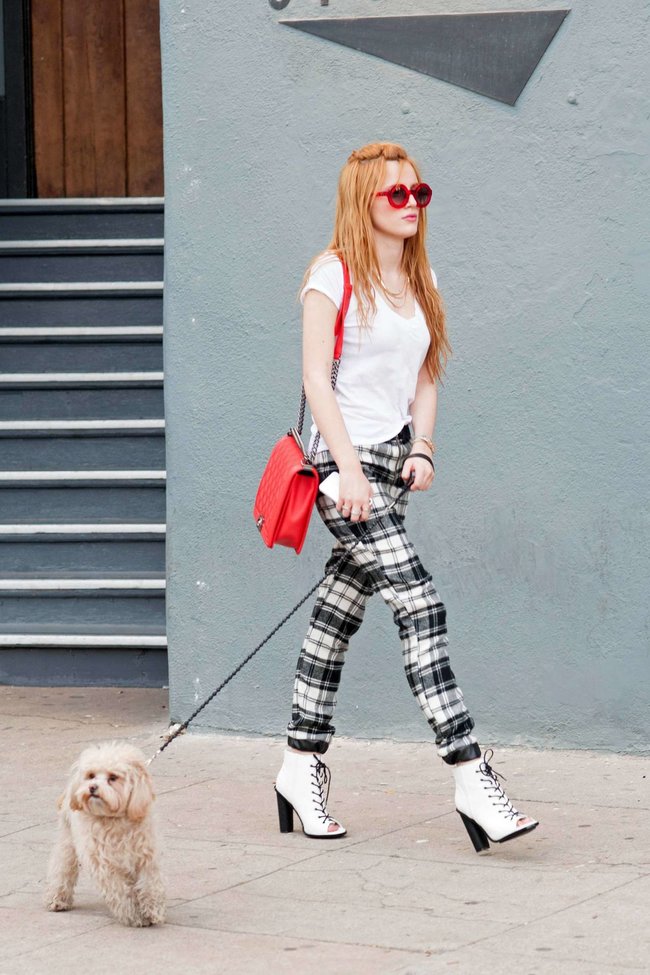 Белла Торн снимается для фотосессии в Лос-Анджелесе: bella-thorne-photos-2014-photoshoot-in-la--11_Starbeat.ru