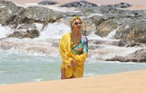 Бабушка Бейонсе и Джей Зи где-то на Гавайях: beyonce-1_Starbeat.ru