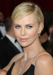 Увеличить фото charlize-theron-charlize-theron--01_Starbeat.ru Шарлиз Терон на вручении «Оскара 2014» в Голливуде: charlize-theron-charlize-theron--01_Starbeat.ru