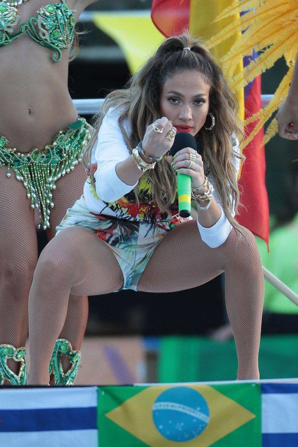 Дженнифер Лопес на съемках видео-ролика для «FIFA World Cup», Форт-Лодердейл: jennifer-lopez-23_Starbeat.ru
