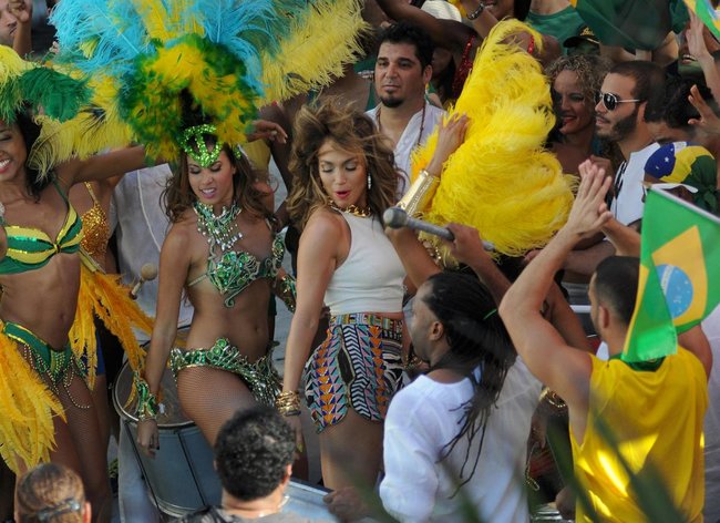 Дженнифер Лопес на съемках видео-ролика для «FIFA World Cup», Форт-Лодердейл: jennifer-lopez-4_Starbeat.ru
