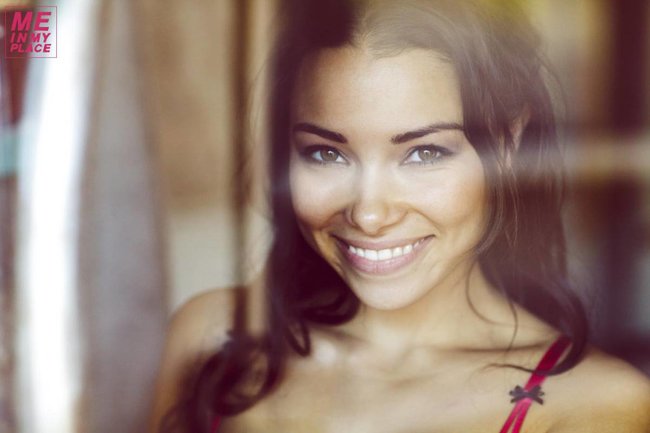 Джессика Паркер Кеннеди в фото-проекте «Me In My Place»: jessica_parker_kennedy-191_Starbeat.ru