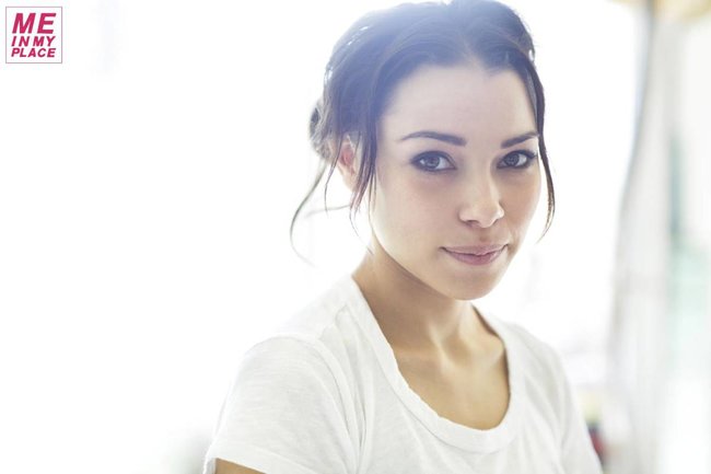 Джессика Паркер Кеннеди в фото-проекте «Me In My Place»: jessica_parker_kennedy-55_Starbeat.ru