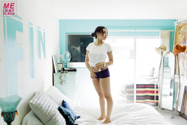 Джессика Паркер Кеннеди в фото-проекте «Me In My Place»: jessica_parker_kennedy-84_Starbeat.ru