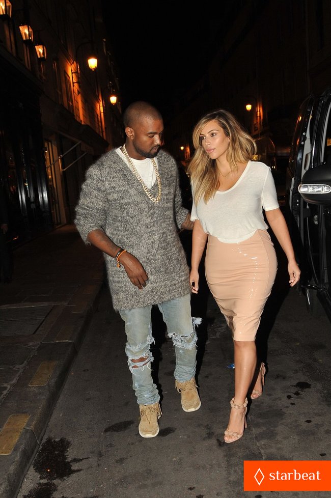 Парижское свидание Канье Уэста и Ким Кардашьян: kim-kardashian-kanye-west-parisian-dinner-date-04_Starbeat.ru
