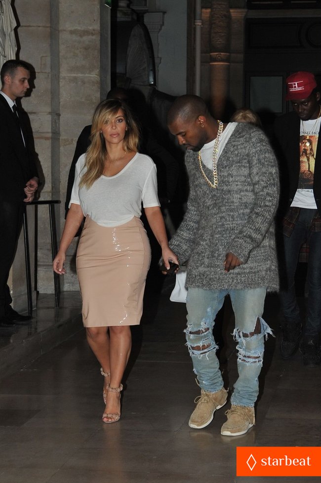 Парижское свидание Канье Уэста и Ким Кардашьян: kim-kardashian-kanye-west-parisian-dinner-date-06_Starbeat.ru