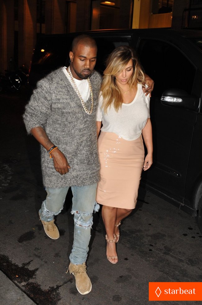 Парижское свидание Канье Уэста и Ким Кардашьян: kim-kardashian-kanye-west-parisian-dinner-date-13_Starbeat.ru