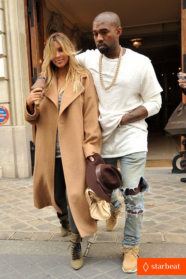 Увеличить фото kim-kardashian-kanye-west-step-out-together-in-paris-17_Starbeat.ru Ким Кардашьян и Канье Уэст проводят время во Франции: kim-kardashian-kanye-west-step-out-together-in-paris-17_Starbeat.ru