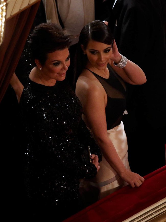 Ким Кардашьян на «58 Wiener Opernball» в Вене: kim-kardashian-13_Starbeat.ru
