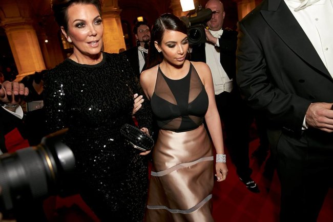 Ким Кардашьян на «58 Wiener Opernball» в Вене: kim-kardashian-9_Starbeat.ru