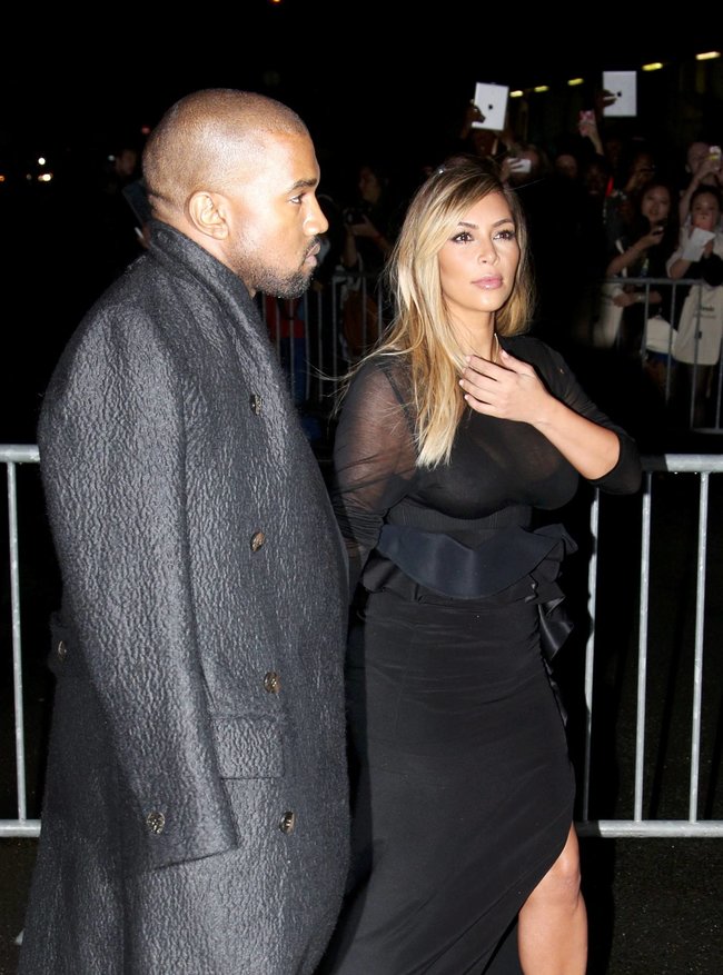 Ким Кардашьян и Канье Уэст на модном показе «Givenchy 2014» в Париже: kim-kardashian-14_Starbeat.ru
