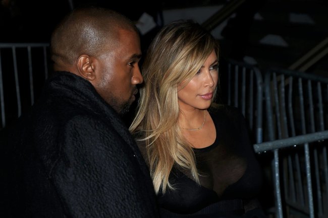 Ким Кардашьян и Канье Уэст на модном показе «Givenchy 2014» в Париже: kim-kardashian-1_Starbeat.ru