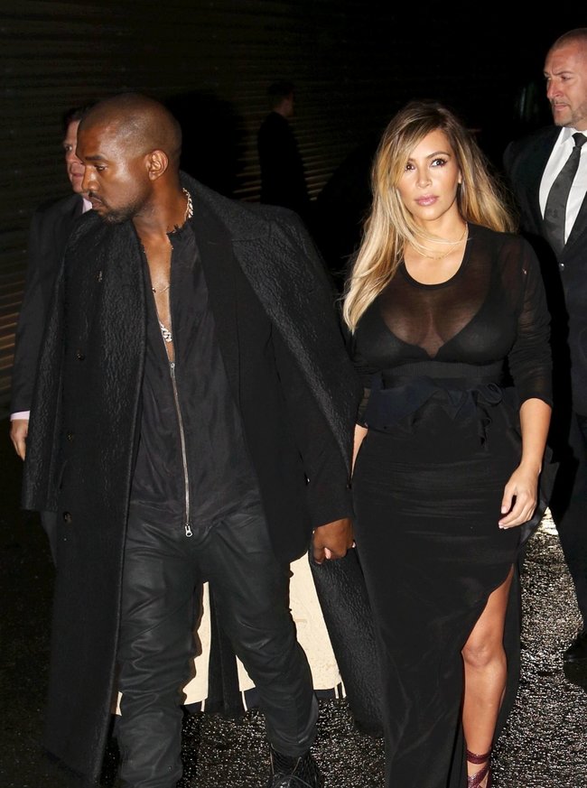 Ким Кардашьян и Канье Уэст на модном показе «Givenchy 2014» в Париже: kim-kardashian-31_Starbeat.ru
