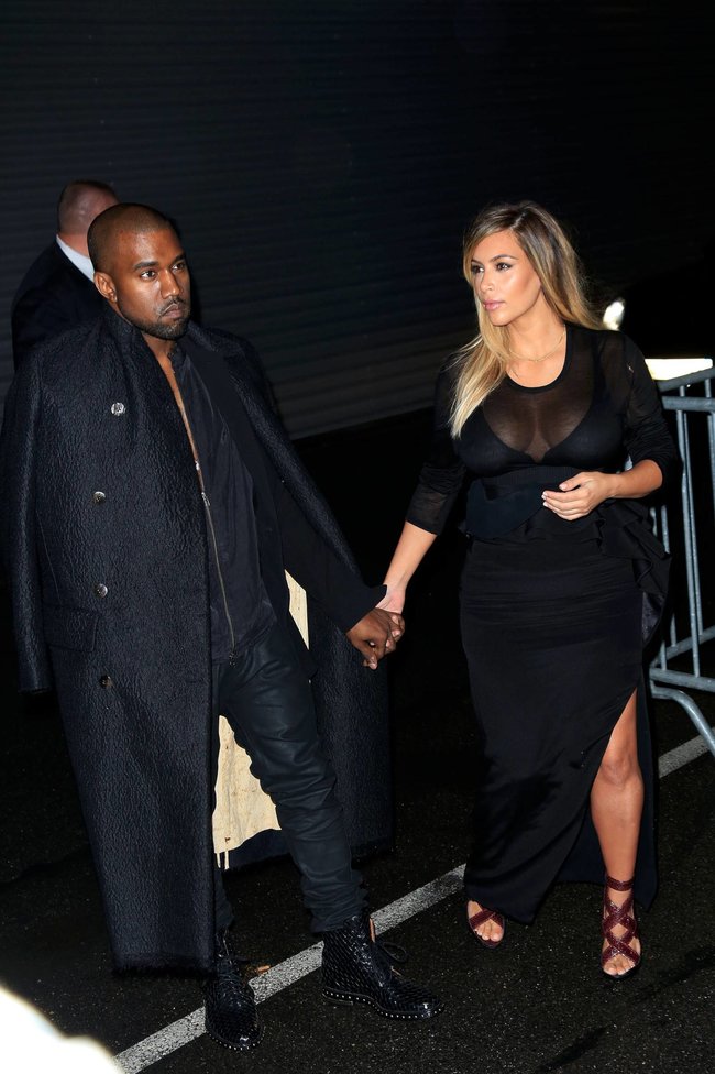 Ким Кардашьян и Канье Уэст на модном показе «Givenchy 2014» в Париже: kim-kardashian-5_Starbeat.ru