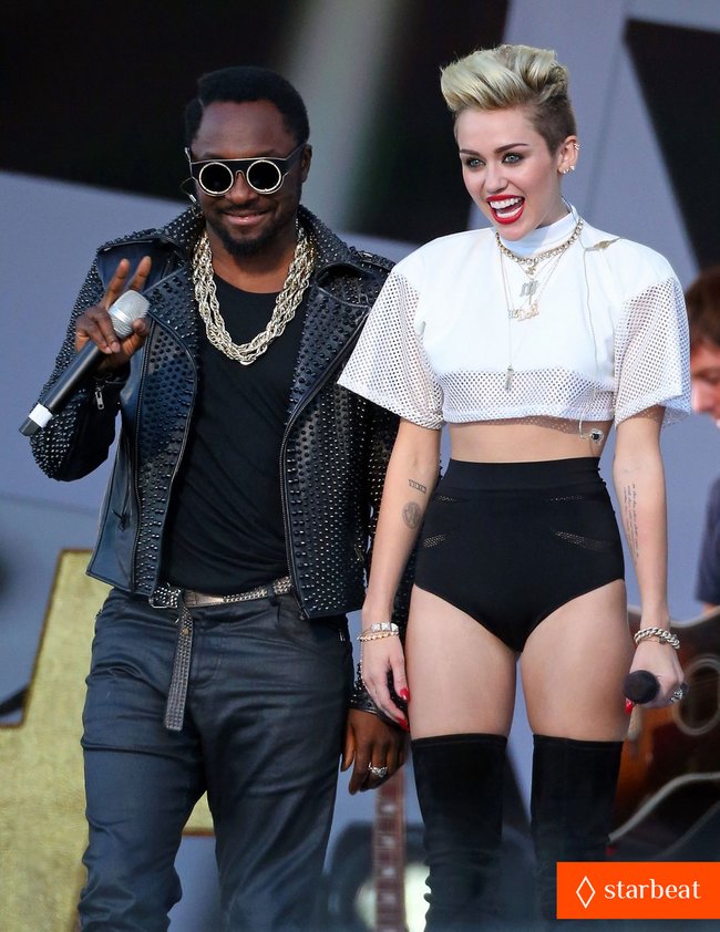 Увеличить фото miley-cyrus-jimmy-kimmel-live-performance-watch-now-28_Starbeat.ru Майли Сайрус: выступление на шоу «Jimmy Kimmel Live»: miley-cyrus-jimmy-kimmel-live-performance-watch-now-28_Starbeat.ru
