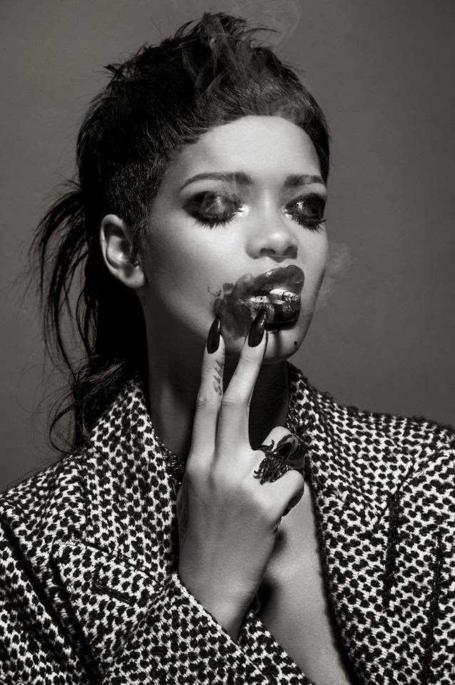 Фотосессия Рианны для «032c Magazine» (зима 2013/2014): rihanna-032c-magazine--01_Starbeat.ru