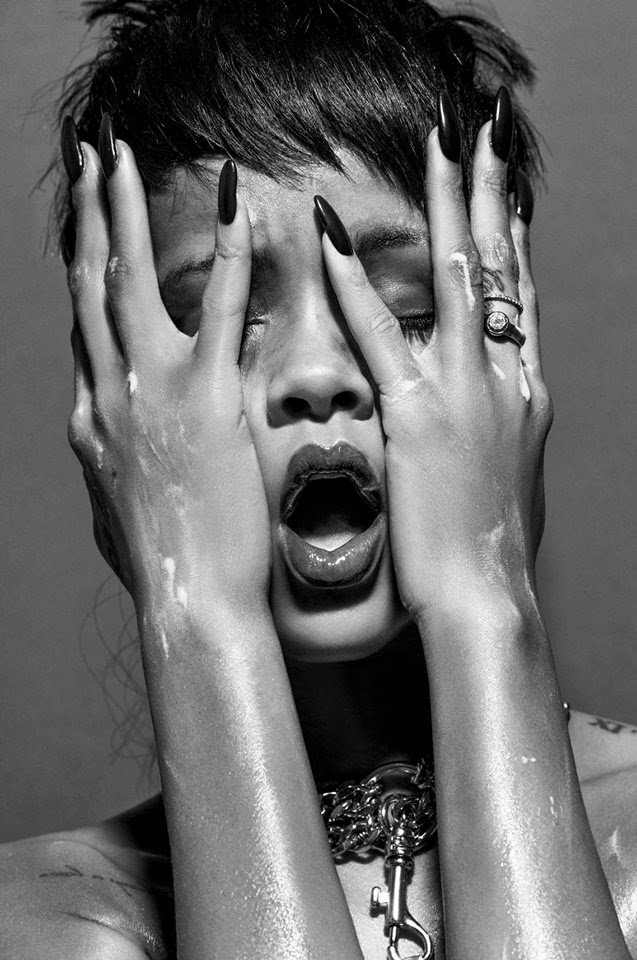 Фотосессия Рианны для «032c Magazine» (зима 2013/2014): rihanna-032c-magazine--10_Starbeat.ru
