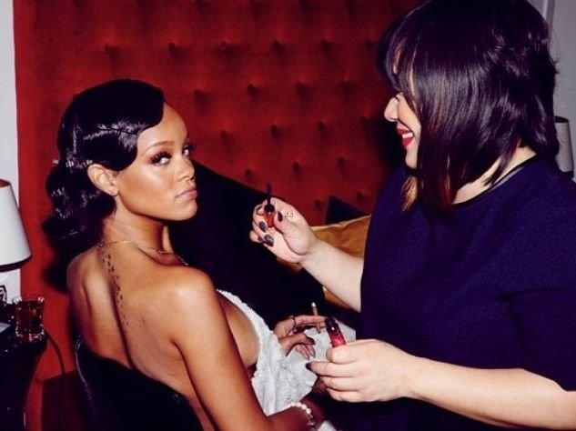 Личные фотографии Рианны из Instagram (79 фото): the-80-hottest-rihanna-personal-pics-42_Starbeat.ru