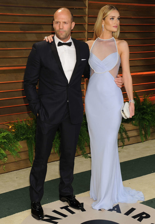 Пост-оскаровская вечеринка «Vanity Fair»: Роузи Хантингтон-Уайтли: rosie-huntington-whiteley-oscar-2014---vanity-fair-party--02_Starbeat.ru
