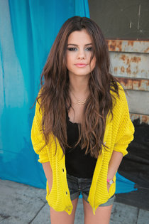Увеличить фото selena-gomez---adidas-neo-photoshoot--07_Starbeat.ru Селена Гомес в рекламе «Adidas Neo»: съемочный процесс и результат: selena-gomez---adidas-neo-photoshoot--07_Starbeat.ru