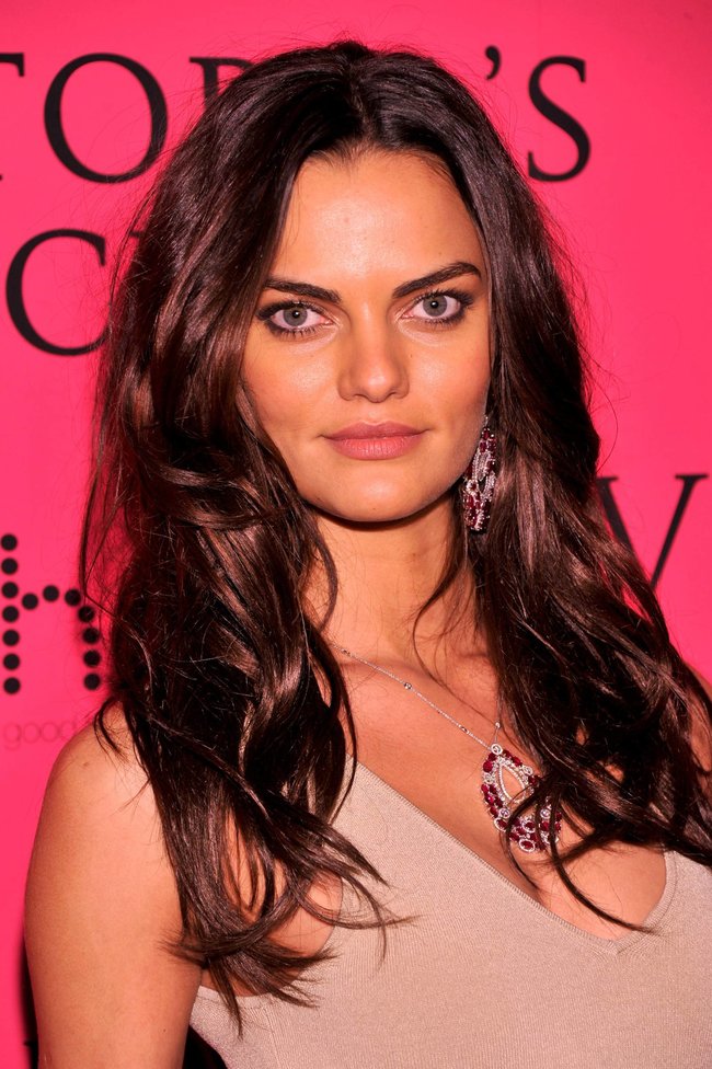 Афтепати модного показа «Victoria’s Secret»: модели и гости: barbara-fialho-3_Starbeat.ru