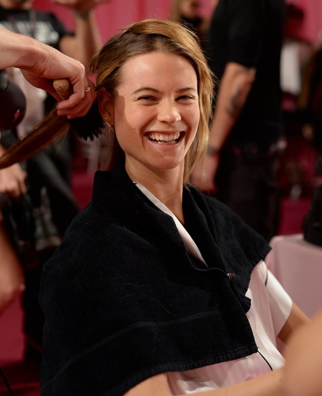 Бэкстейдж шоу «Victoria’s Secret» в Нью-Йорке: все модели: behati-prinsloo-1_Starbeat.ru